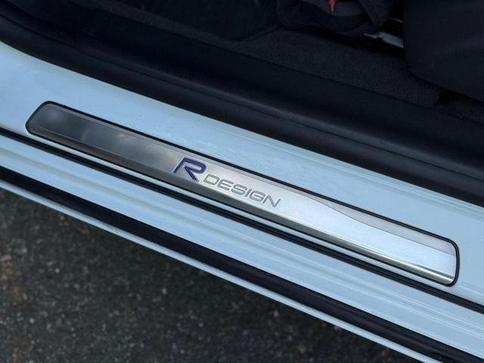VOLVO V60  T-6 R-DESIGN 3.0 AWD 4p