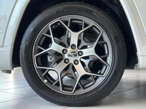 JEEP COMMANDER OVR T270