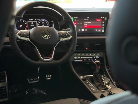 VOLKSWAGEN JETTA GLI AG