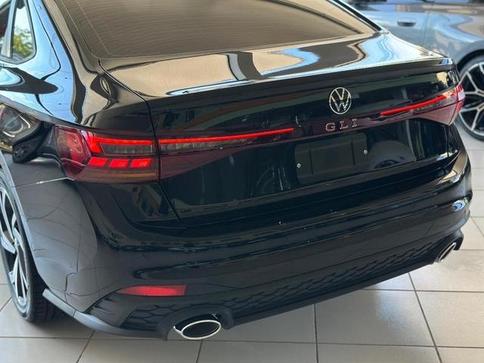 VOLKSWAGEN JETTA GLI AG