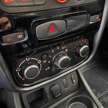 RENAULT DUSTER 20 D 4X2A