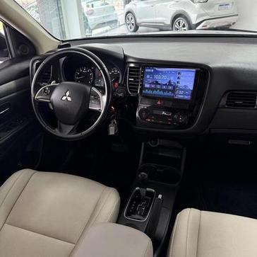MITSUBISHI MMC OUTLANDER 2.0