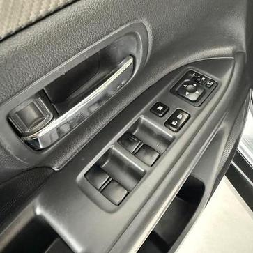 MITSUBISHI MMC OUTLANDER 2.0