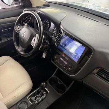 MITSUBISHI MMC OUTLANDER 2.0