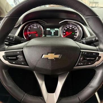 CHEVROLET ONIX PLUS 10TAT LTZ