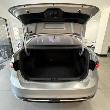 VOLKSWAGEN VIRTUS HL AC