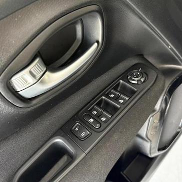 JEEP RENEGADE SPORT AT