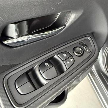 NISSAN VERSA ADVNC CVT