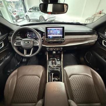 JEEP COMMANDER OVR TD380