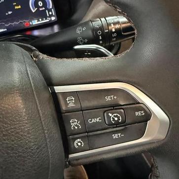 JEEP COMMANDER OVR TD380