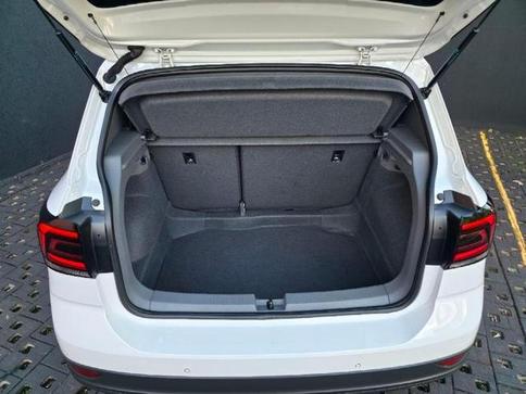 VOLKSWAGEN T CROSS TSI AD