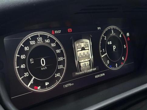 LAND ROVER LR DISCOVERY TD6 HSE 7