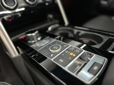 LAND ROVER LR DISCOVERY TD6 HSE 7