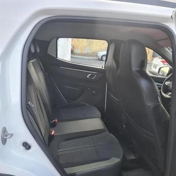 RENAULT KWID OUTSID 2