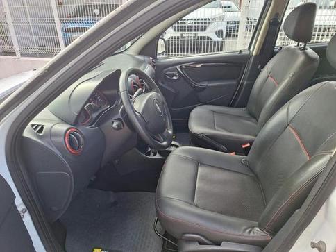 RENAULT SANDERO SW1616VA