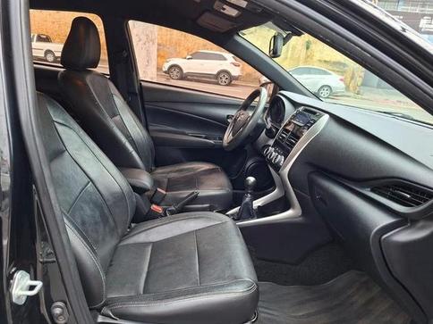 TOYOTA YARIS HB XL 13 MT