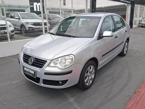 VOLKSWAGEN POLO SEDAN 1.6