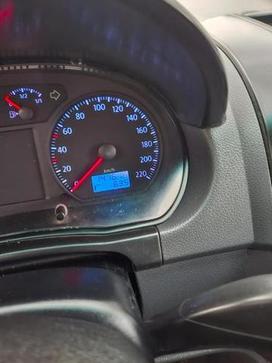 VOLKSWAGEN POLO SEDAN 1.6