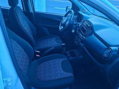 FIAT UNO ATTRACTIVE 1.0