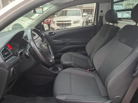 VOLKSWAGEN SAVEIRO CS RB MPI