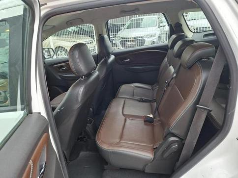 CHEVROLET SPIN 18L AT PREMIER