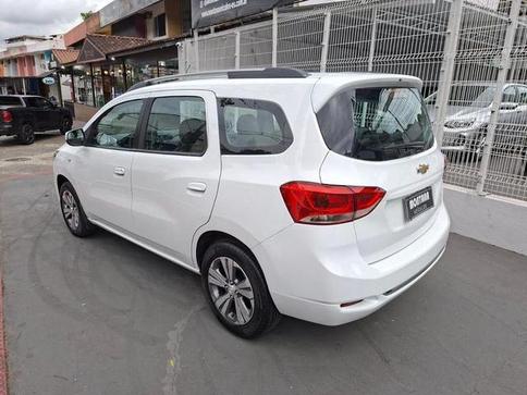 CHEVROLET SPIN 18L AT PREMIER