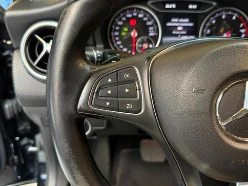 MERCEDES-BENZ A200FF