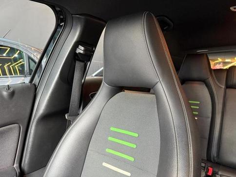 MERCEDES-BENZ A200FF