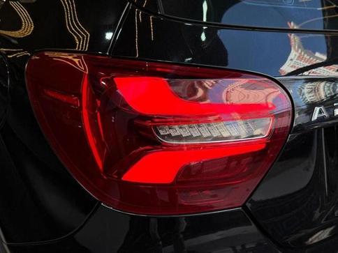 MERCEDES-BENZ A200FF