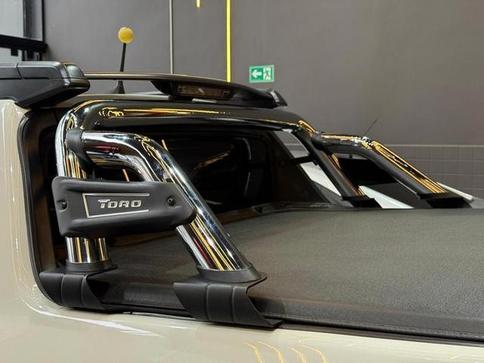 FIAT TORO FREEDOM AT6