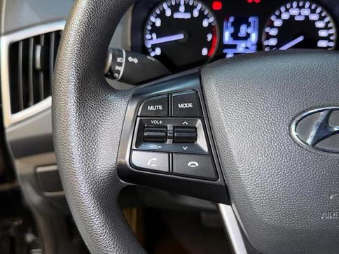 HYUNDAI CRETA 16A ATTITU