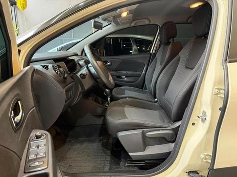 RENAULT CAPTUR LIFE 16A