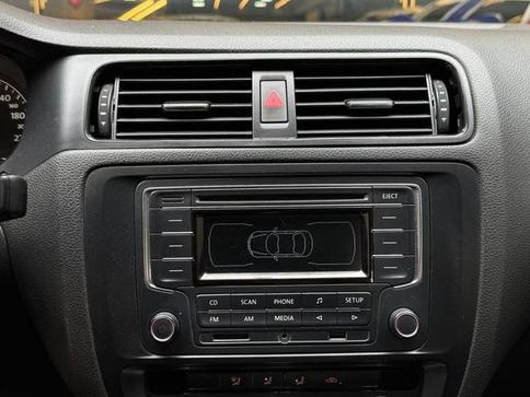 VOLKSWAGEN JETTA 2.0