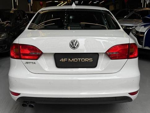 VOLKSWAGEN JETTA 2.0