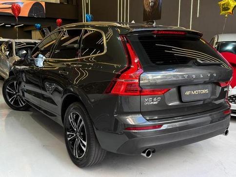 VOLVO XC60 2.0 T5 MOM