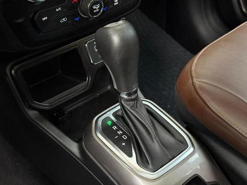 JEEP RENEGADE LIMITED AT