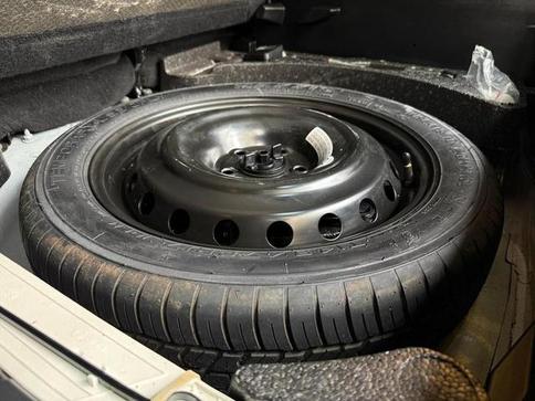 JEEP RENEGADE LIMITED AT