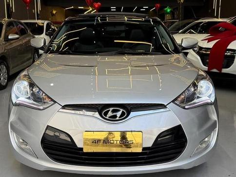 HYUNDAI VELOSTER