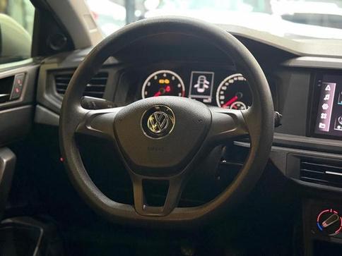 VOLKSWAGEN POLO MB