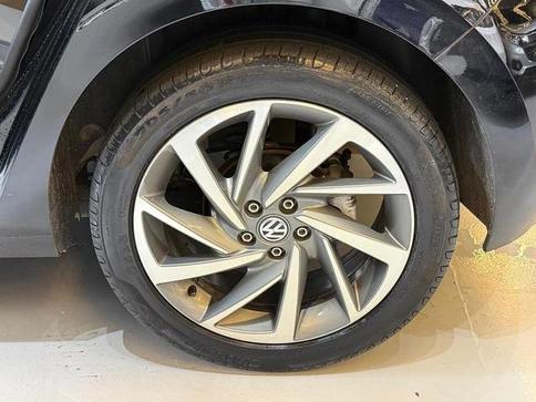 VOLKSWAGEN POLO HL AD