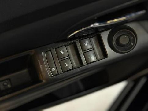 CHEVROLET CRUZE LT HB