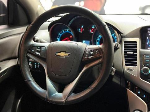 CHEVROLET CRUZE LT HB