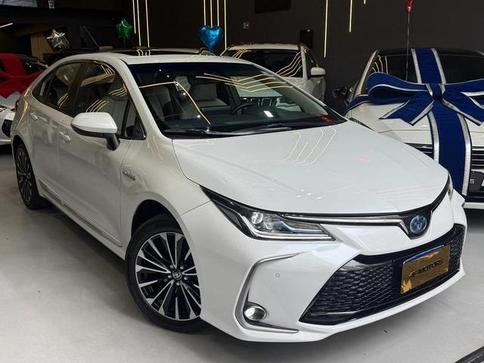 TOYOTA COROLLA APREMIUMH