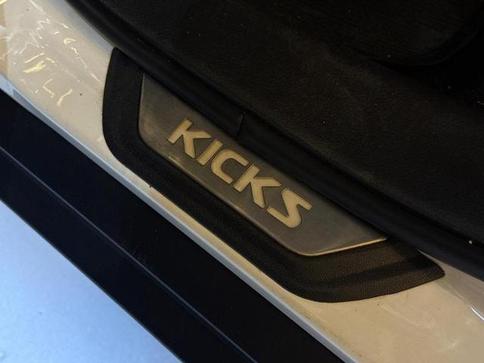 NISSAN KICKS ACTIVE CVT