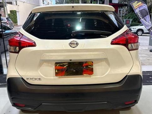 NISSAN KICKS ACTIVE CVT
