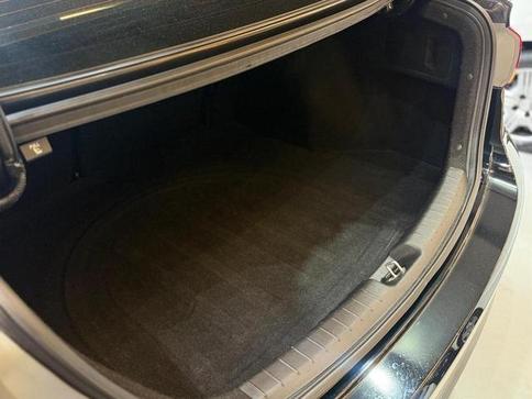 HYUNDAI ELANTRA 2.0 AUT