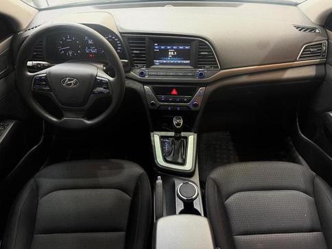 HYUNDAI ELANTRA 2.0 AUT