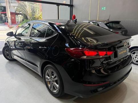 HYUNDAI ELANTRA 2.0 AUT