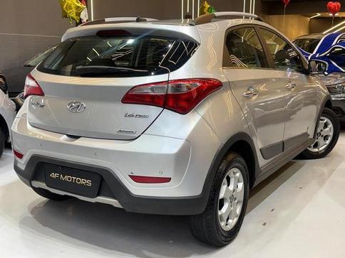 HYUNDAI HB20X PREMIUM 1.6 FLEX 16V AUT. 4P