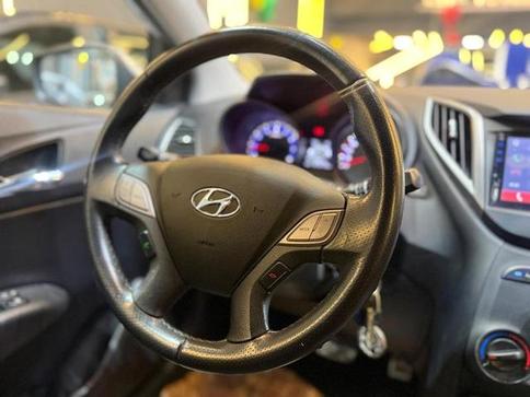 HYUNDAI HB20X PREMIUM 1.6 FLEX 16V AUT. 4P